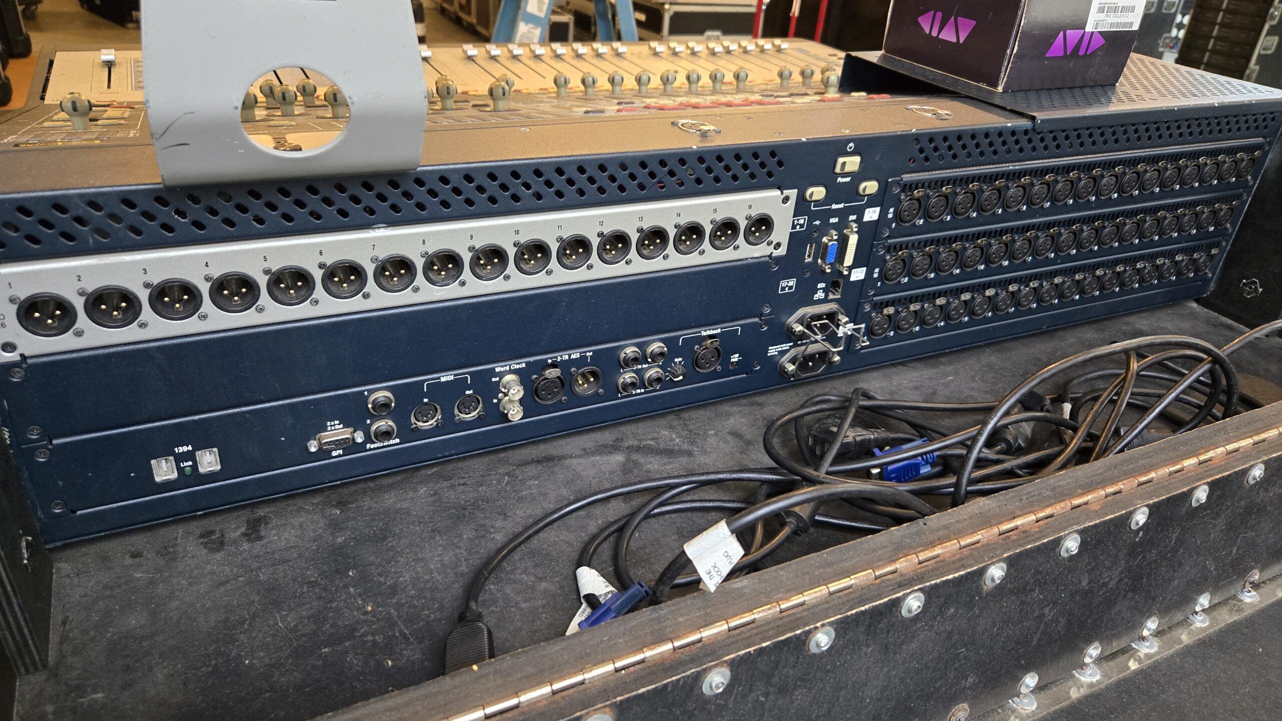 Avid SC48 Console - ARRIUS