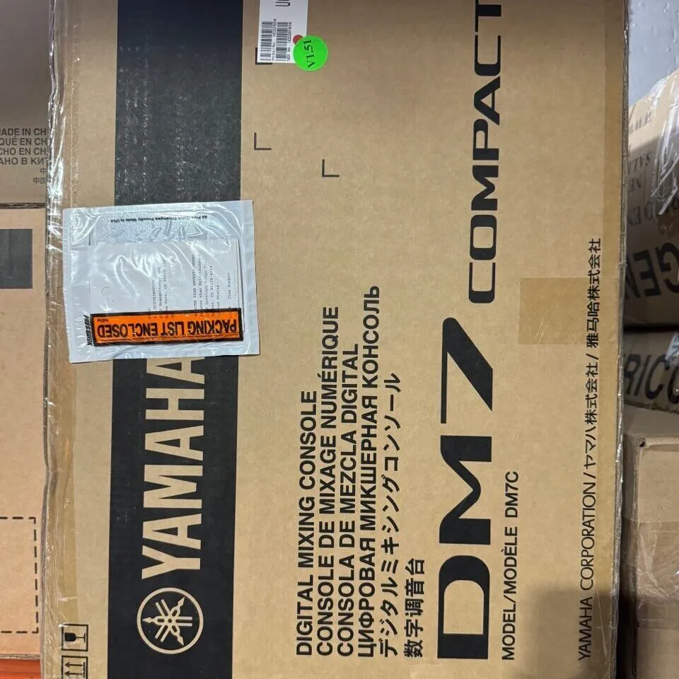 Yamaha DM7C Yamaha DM7C