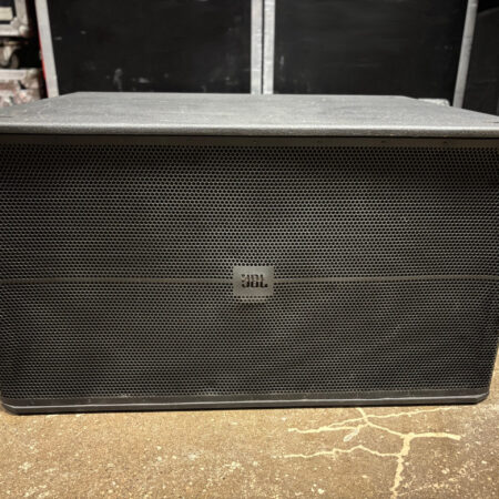 JBL SRX718S