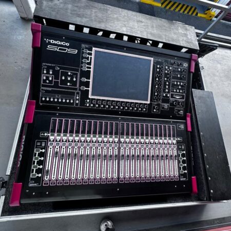 DiGiCo SD9 with D2-Rack
