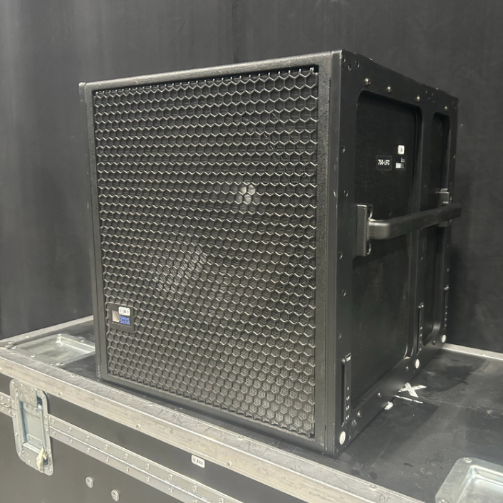 Meyer Sound 750-LFC